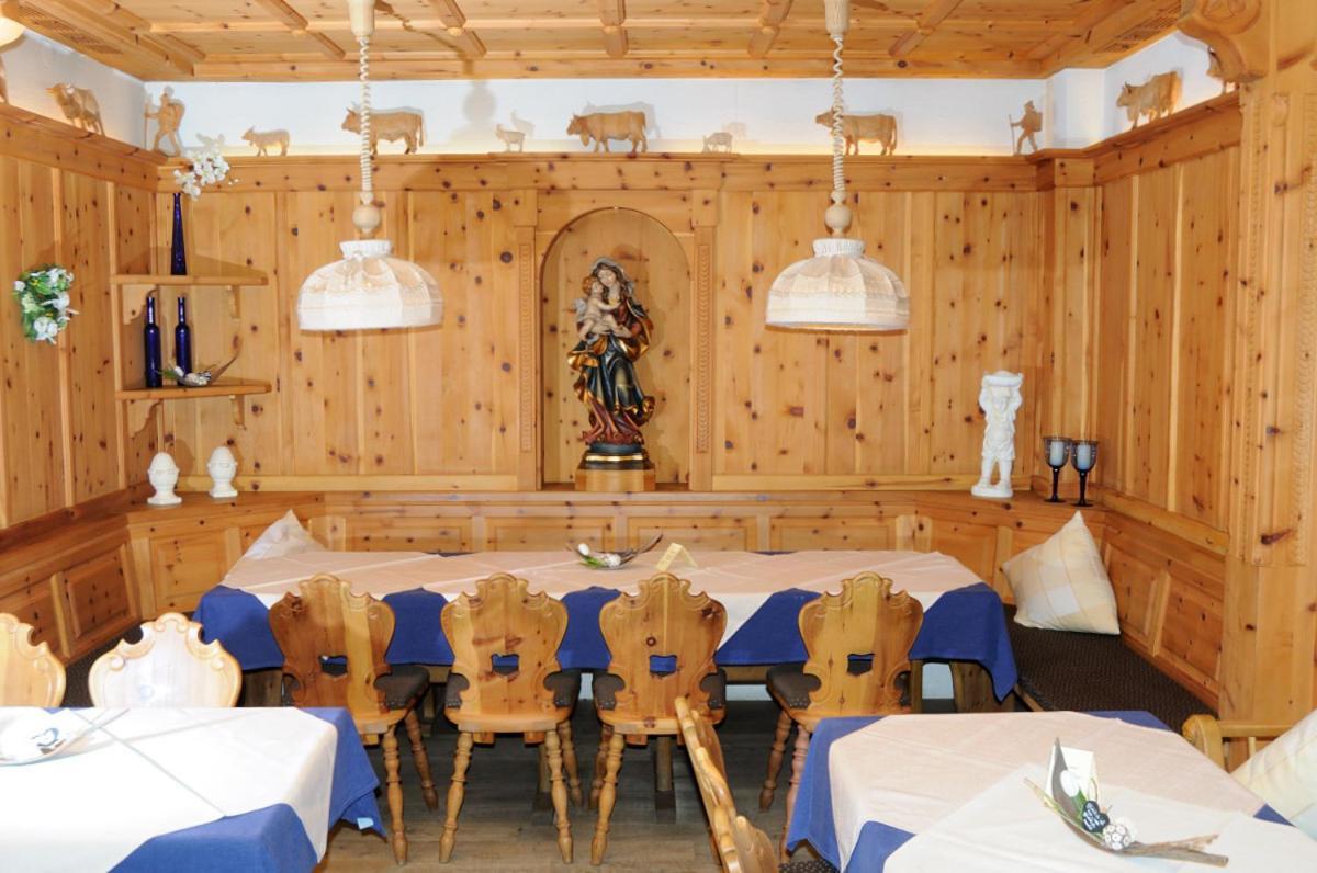 Hotel Schwarzes Ross Schwarzach am Main Luaran gambar