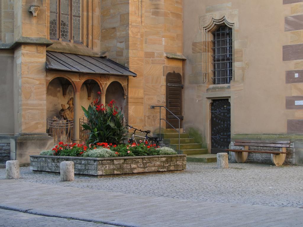 Hotel Schwarzes Ross Schwarzach am Main Luaran gambar