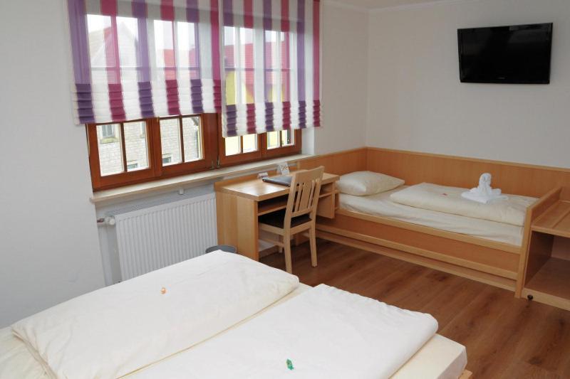Hotel Schwarzes Ross Schwarzach am Main Luaran gambar